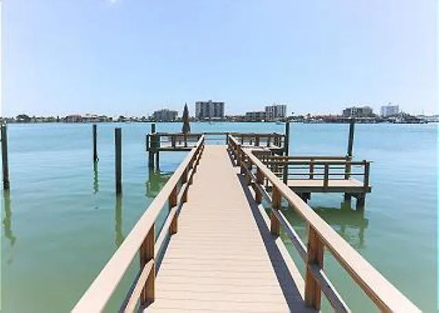 Saltwater Hideaway - Waterfront - Coral #e-2 Resort
